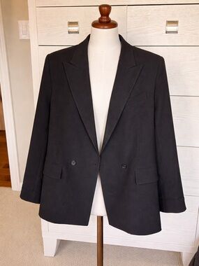 Babaton Black Millions Overiszed Blazer size Large